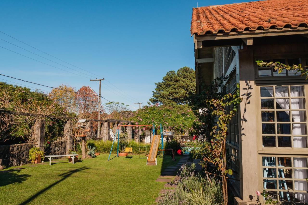 Pousada Casa Rosa Canela Exterior photo